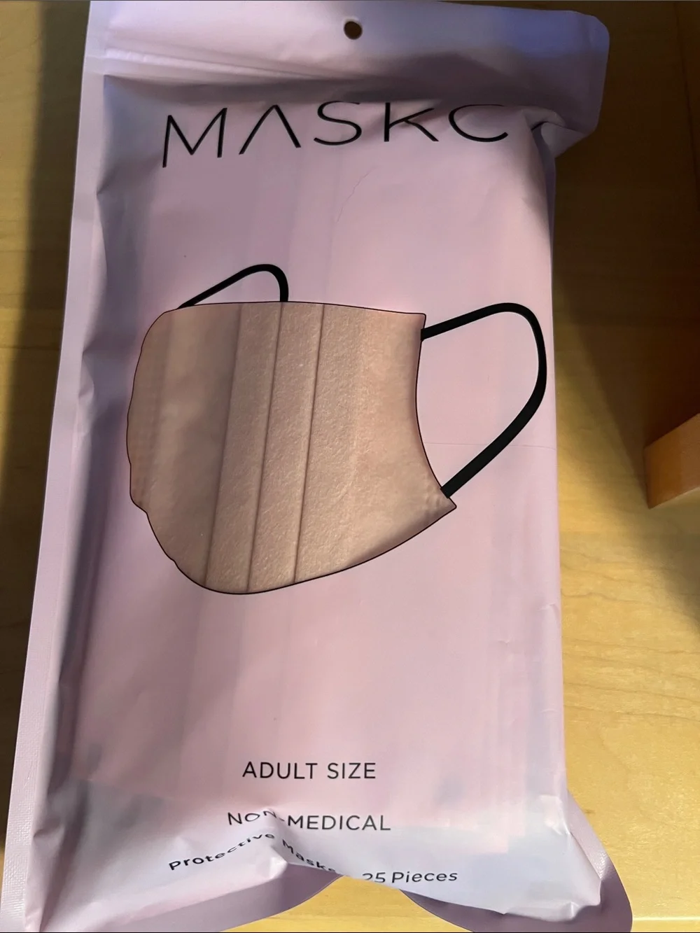 25 Disposable Face Masks in neutral - everyday comfort